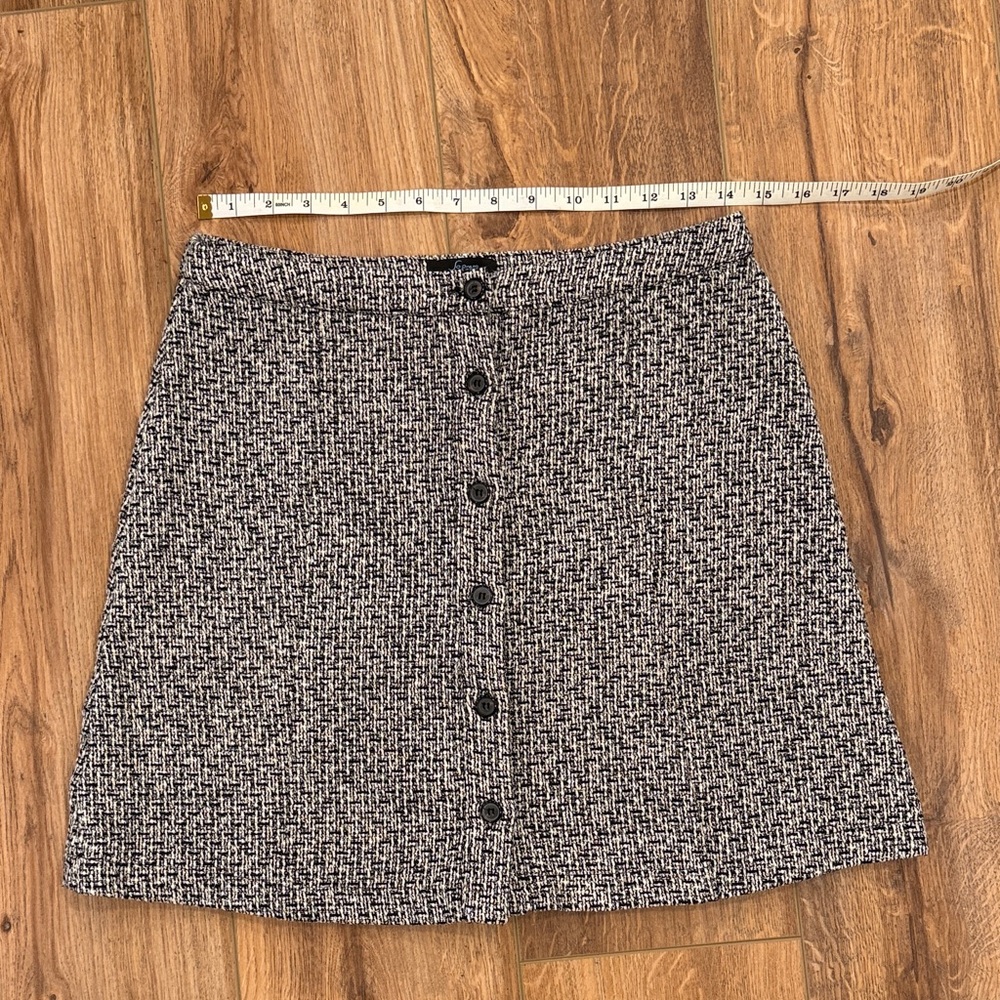 Soprano Black and White Button-Front A-Line Skirt